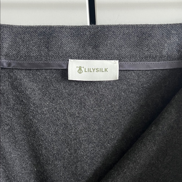 Silk/Wool Charcoal Midi Skirt, Size M - Picture 9 of 11